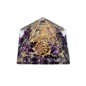 Amethyst, Clear Quartz & Copper Orgonite Pyramid - Intuition, Clarity, Protection & Energy Amplification - Heavenly Crystals Online