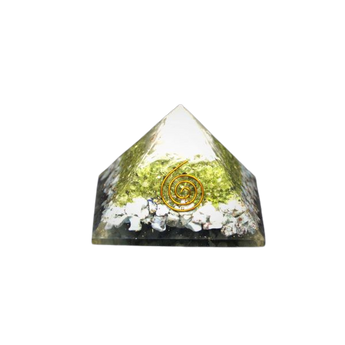 Larimar, Peridot, Selenite & Copper Orgonite Pyramid (224g) – Calm, Renewal & High‑Vibration Cleansing - Heavenly Crystals Online