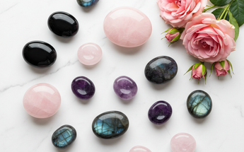Palm Stones & Worry Stones – Crystals for Calm, Healing & Meditation