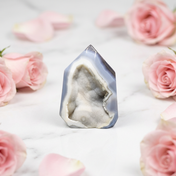 Agate Aura Druzy Tower (322g) – High‑Vibration Clarity & Calming Energy - Heavenly Crystals Online