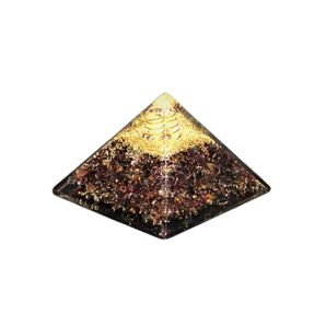 Garnet, Clear Quartz & Chakra Orgonite Pyramid with Flower of Life – Strength, Vitality & Full‑Spectrum Energy Alignment - Heavenly Crystals Online