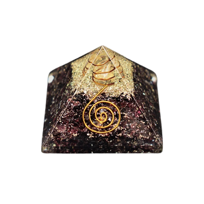 Garnet, Clear Quartz & Copper Orgonite Pyramid – Vitality, Passion & Energy Protection - Heavenly Crystals Online