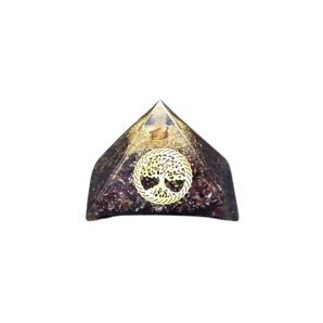 Garnet & Clear Quartz Orgonite Pyramid with Tree of Life (257g) – Strength, Vitality & Energetic Protection - Heavenly Crystals Online
