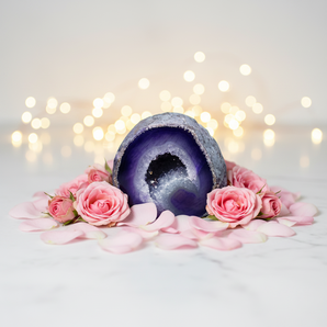 Purple Agate Cave (473g) – Calming, Protective & Soft Ambient Energy - Heavenly Crystals Online