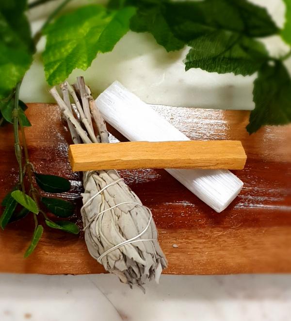 Cleansing Rituals Pack -  Selenite raw wand, 1 Palo Santo, and 1pc pure White Sage - Heavenly Crystals Online